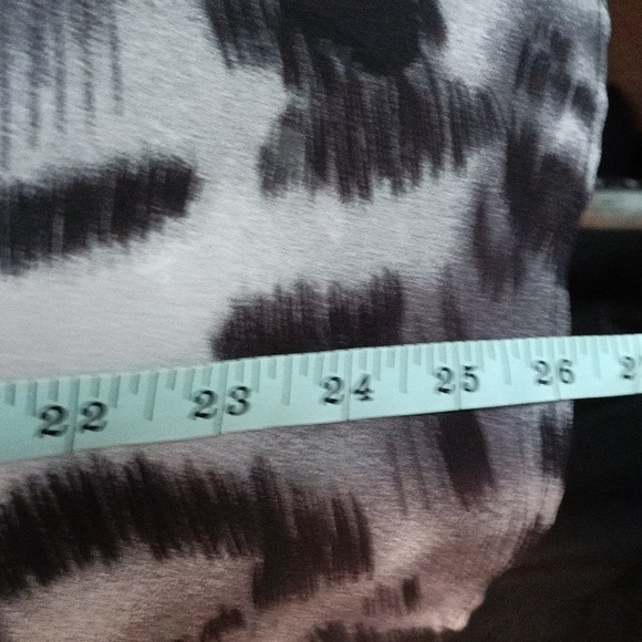 Daisy Sheer top by cataloo favorites🌼🌻 - Picture 8 of 9